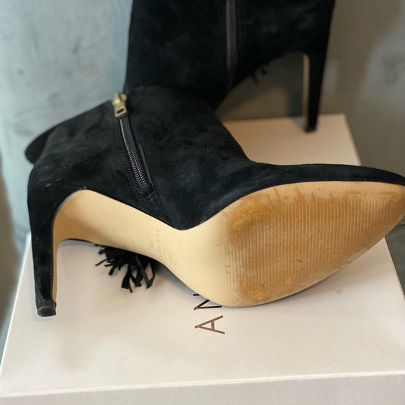 Ann Taylor Sonya Black Fringe Suede Booties. Size 9. - Picture 5 of 7